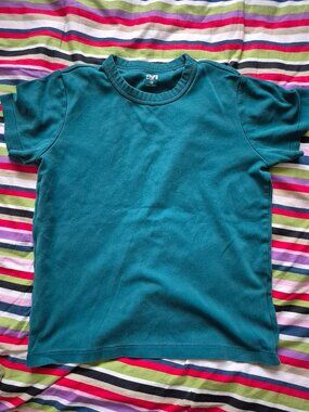 Green shirt Uniqlo